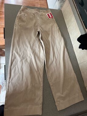 Women’s Spanx cropped wide leg Khaki pants size medium nwt